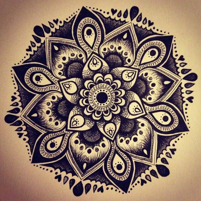 mandala rangoli design by risa navarro 16
