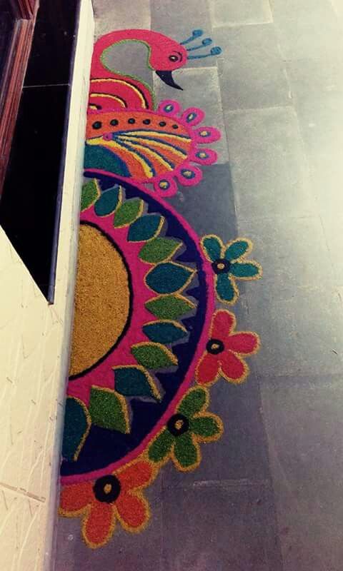 border peacock rangoli design by shilpa gohil 4