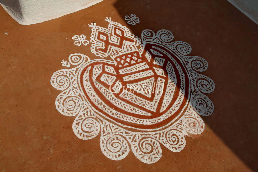 mandana rangoli design by jumel chantel 6