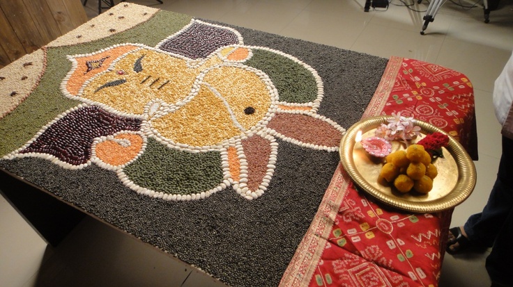 ganesh pulses rangoli design 11