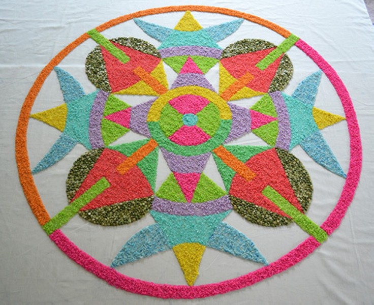 simple rangoli design by gowri savoor 10
