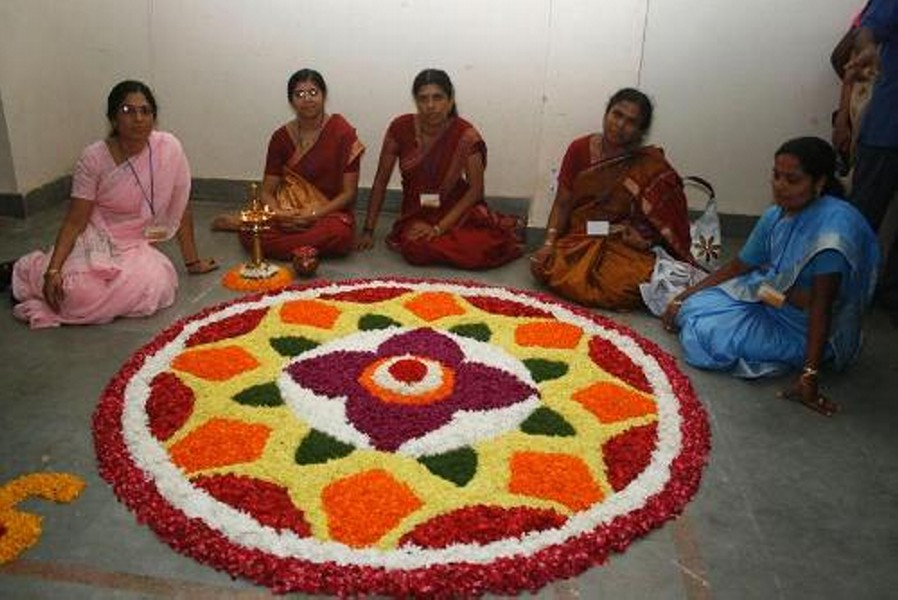 pookalam rangoli design 4
