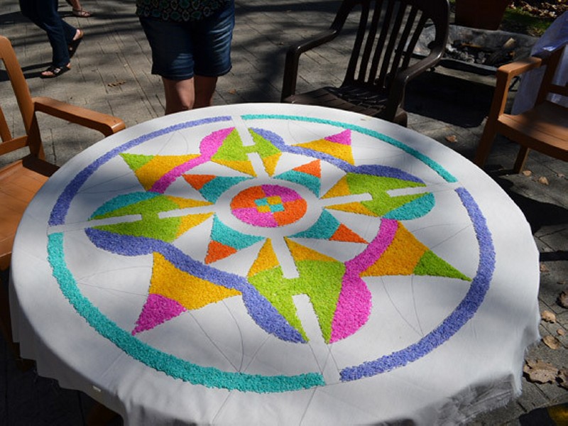 simple rangoli design by gowri savoor 6