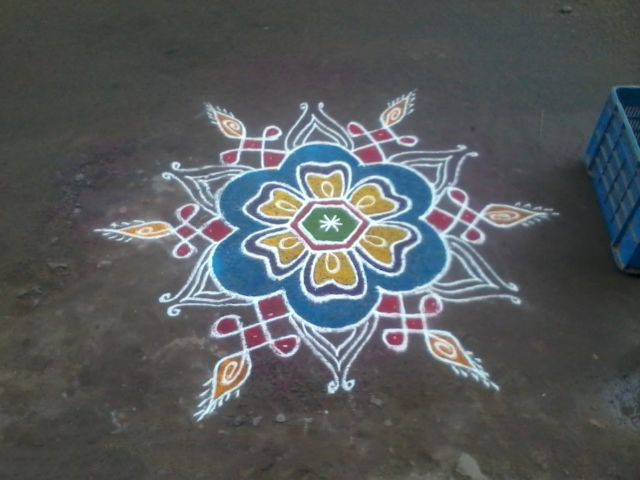 simple flower rangoli 6