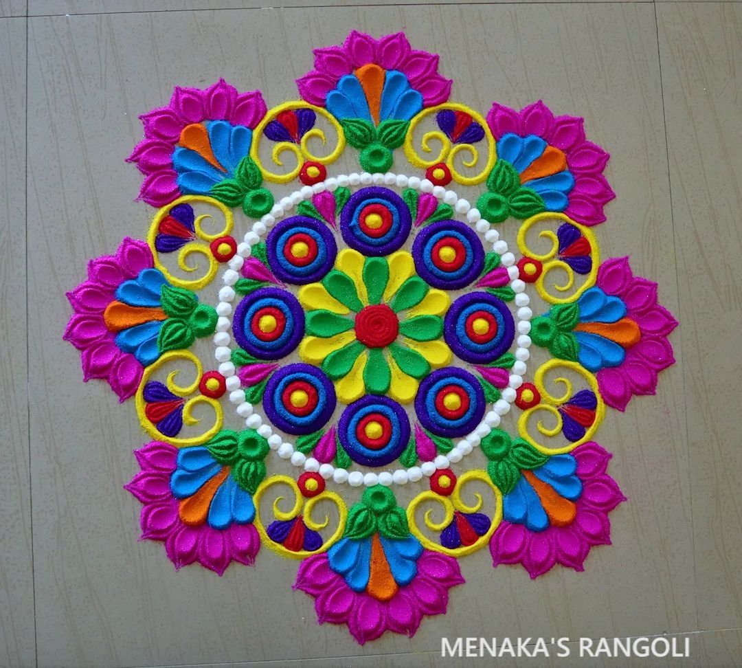 very creative rangoli design by menaka rangoli