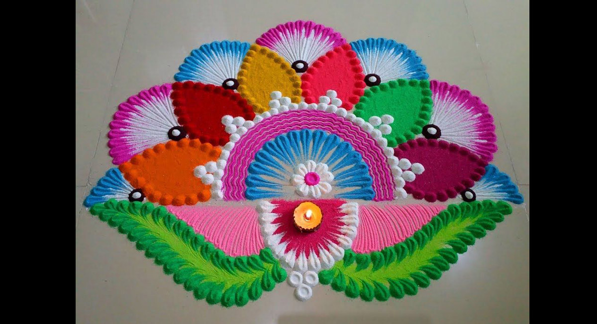 lotus shaped rangoli design for holi festival